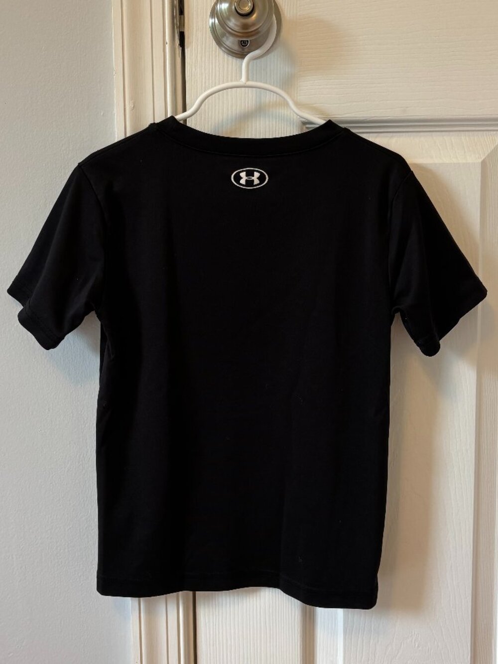 UNDER ARMOUR Tech Black & Red/White Graphic Logo Boys T-Shirt Size 6 - Picture 3 of 4